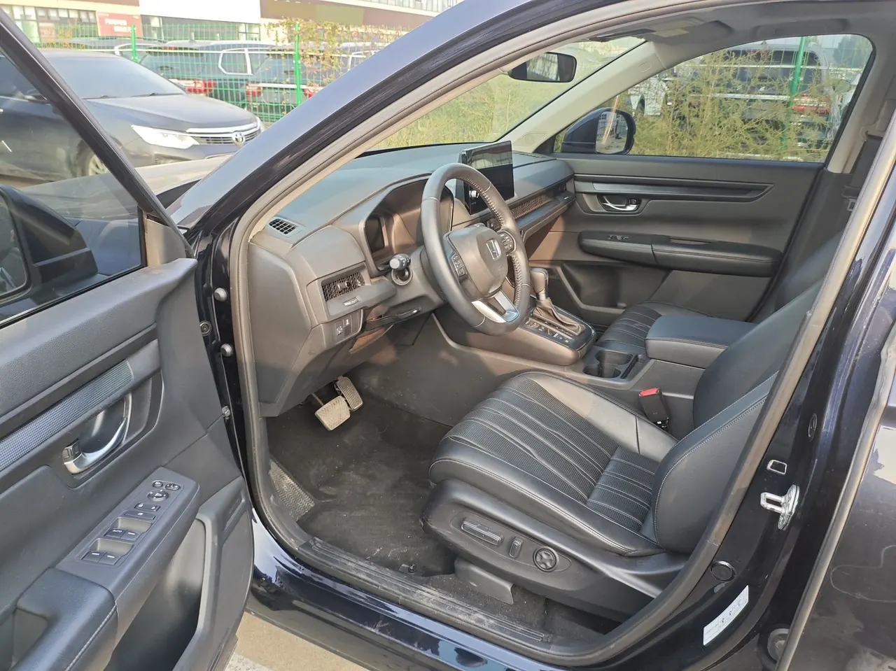 Honda 2023 Hao Ying 1.5T Stepless 240TURBO Two-Drive Deluxe Edition 5-seat Automatic Gear 2