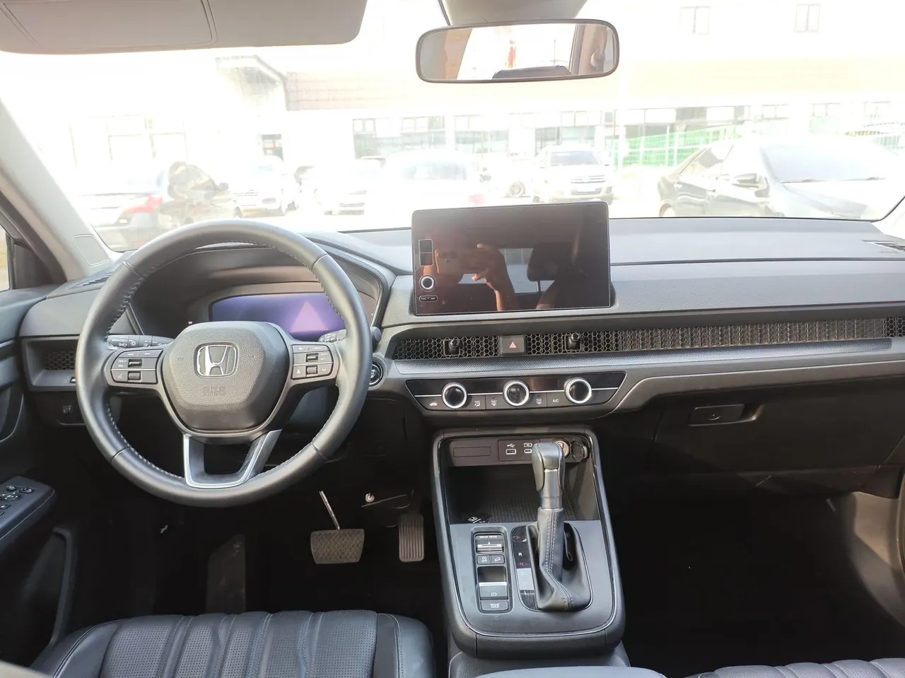 Honda 2023 Hao Ying 1.5T Stepless 240TURBO Two-Drive Deluxe Edition 5-seat Automatic Gear 4