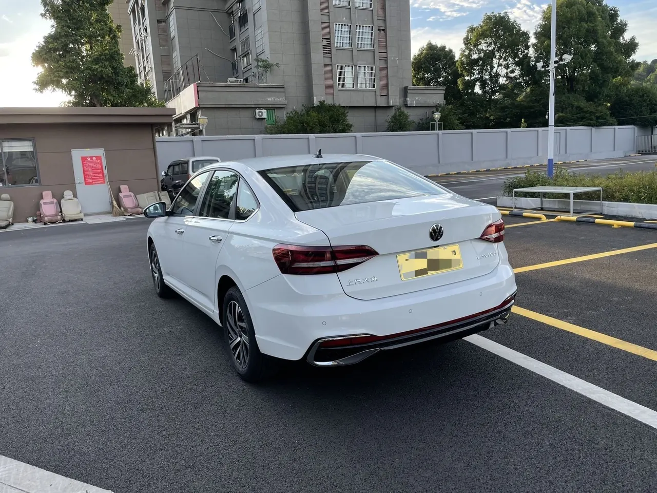 Volkswagen 2024 LaVida 1.5 Star 5 Million Edition Automatic Gear 5