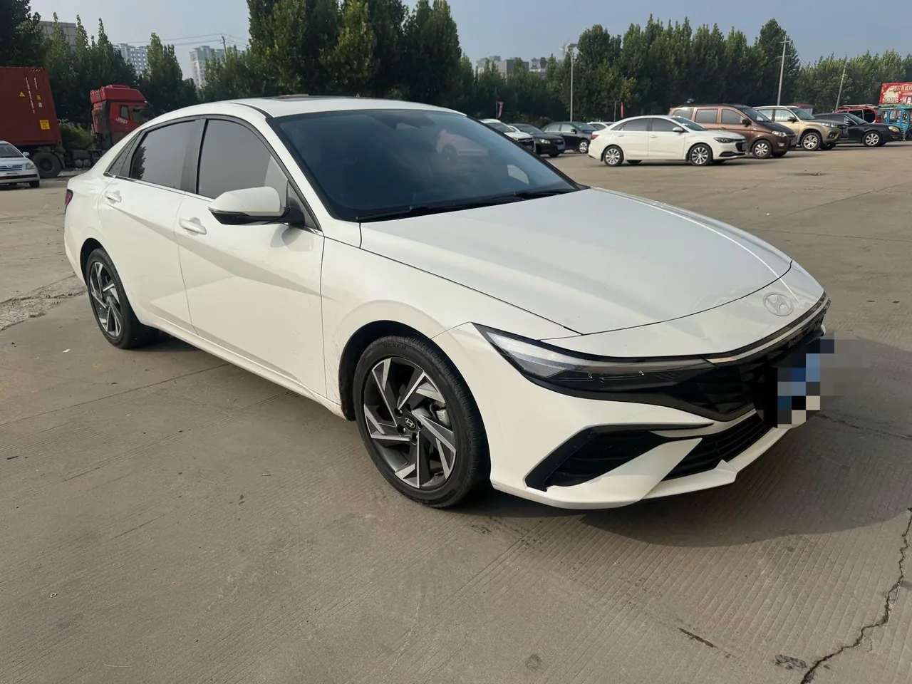 Hyundai 2023 Elantra-sedan 1.5 stepless GLX elite automatic gear 3