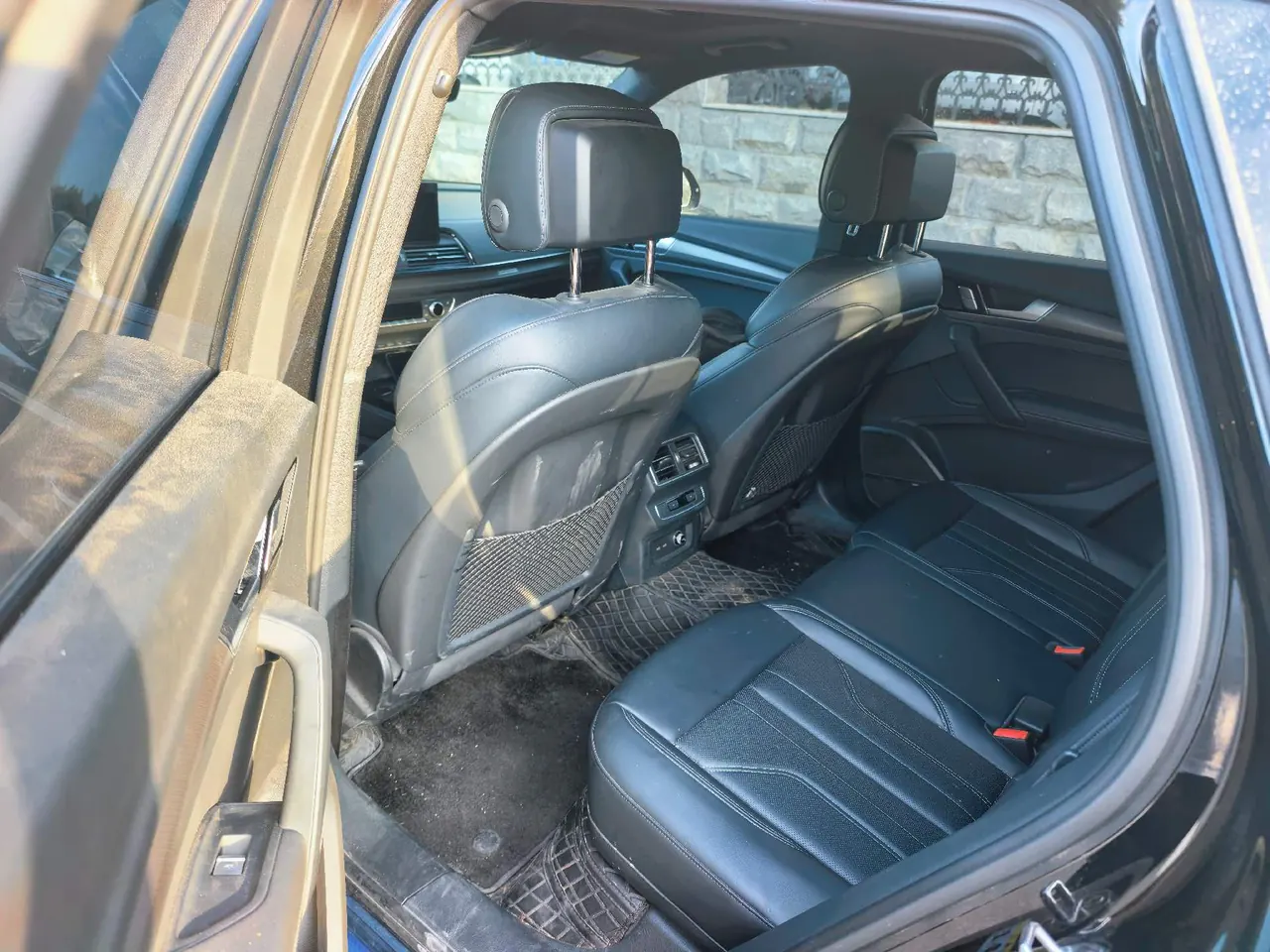 Audi 2024 Q5L 2.0TFSI 45TFSI luxury dynamic automatic transmission 4