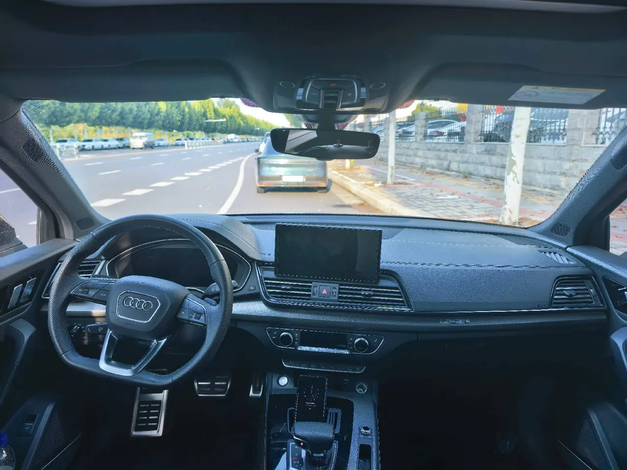 Audi 2024 Q5L 2.0TFSI 45TFSI luxury dynamic automatic transmission 5