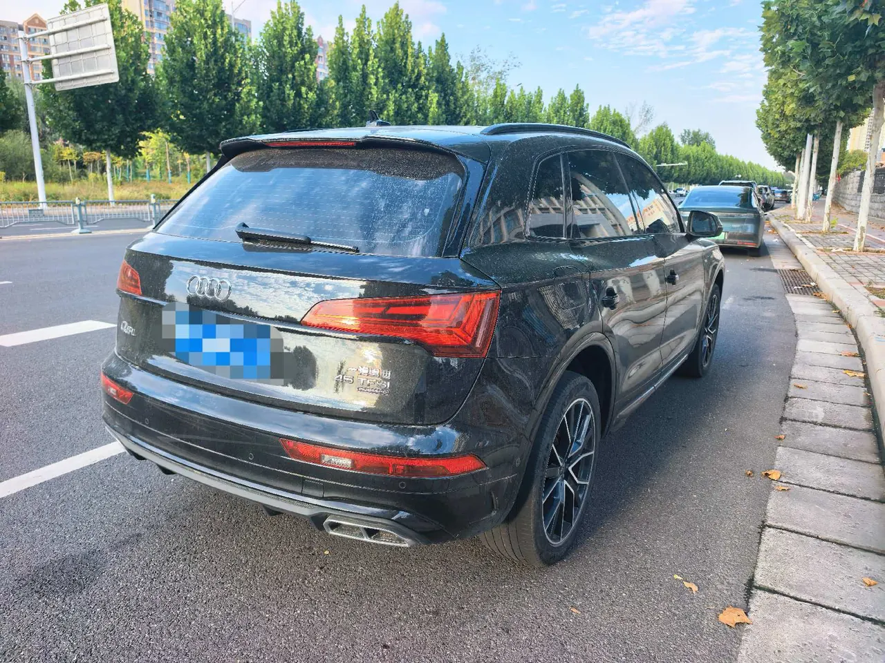 Audi 2024 Q5L 2.0TFSI 45TFSI luxury dynamic automatic transmission 9