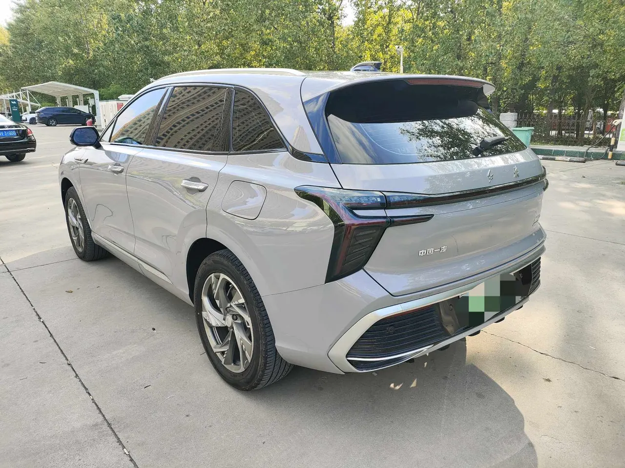 HongQi 2024 HS3 PHEV 1.5T 115km Strong Edition Automatic Gear 10