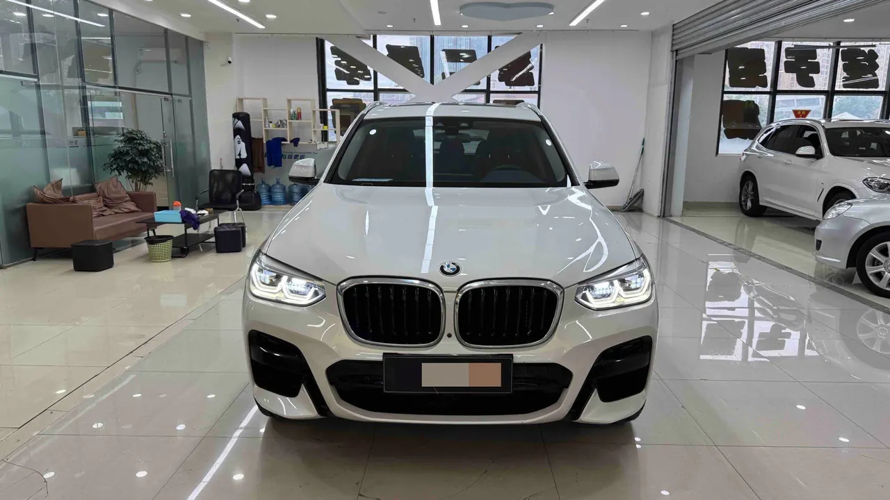 BMW 2020 X3 xDrive28i 2.0T M sports suit automatic gear 2