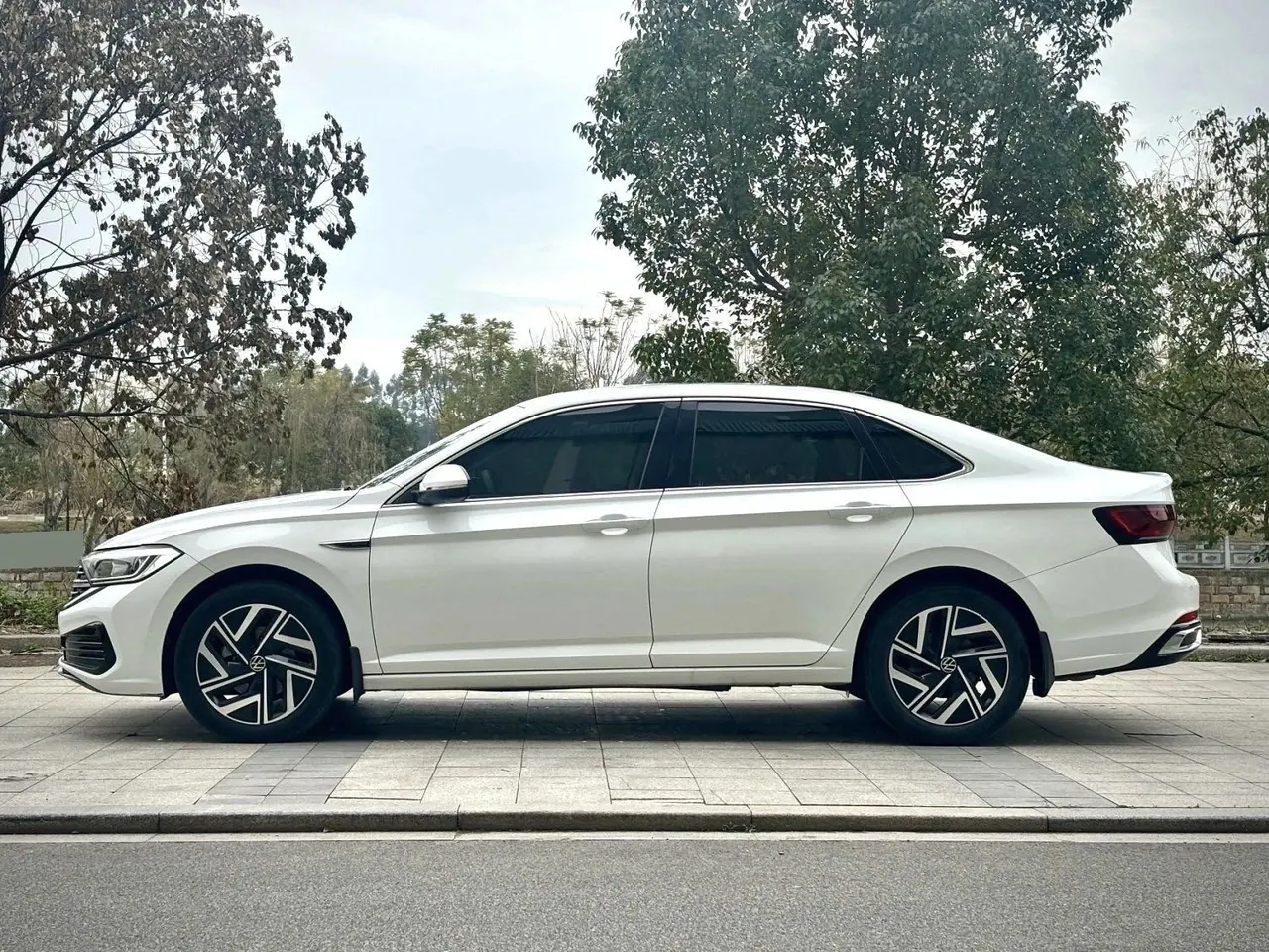 Volkswagen 2024 Sagittarius 1.5TSI 300TSI Exceed Edition Automatic Gear 6