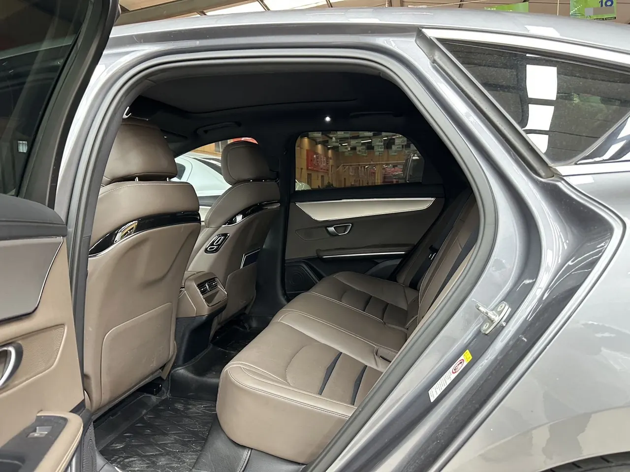 BYD 2020 Han DM 2.0T 4-wheel drive performance version noble automatic gear 6