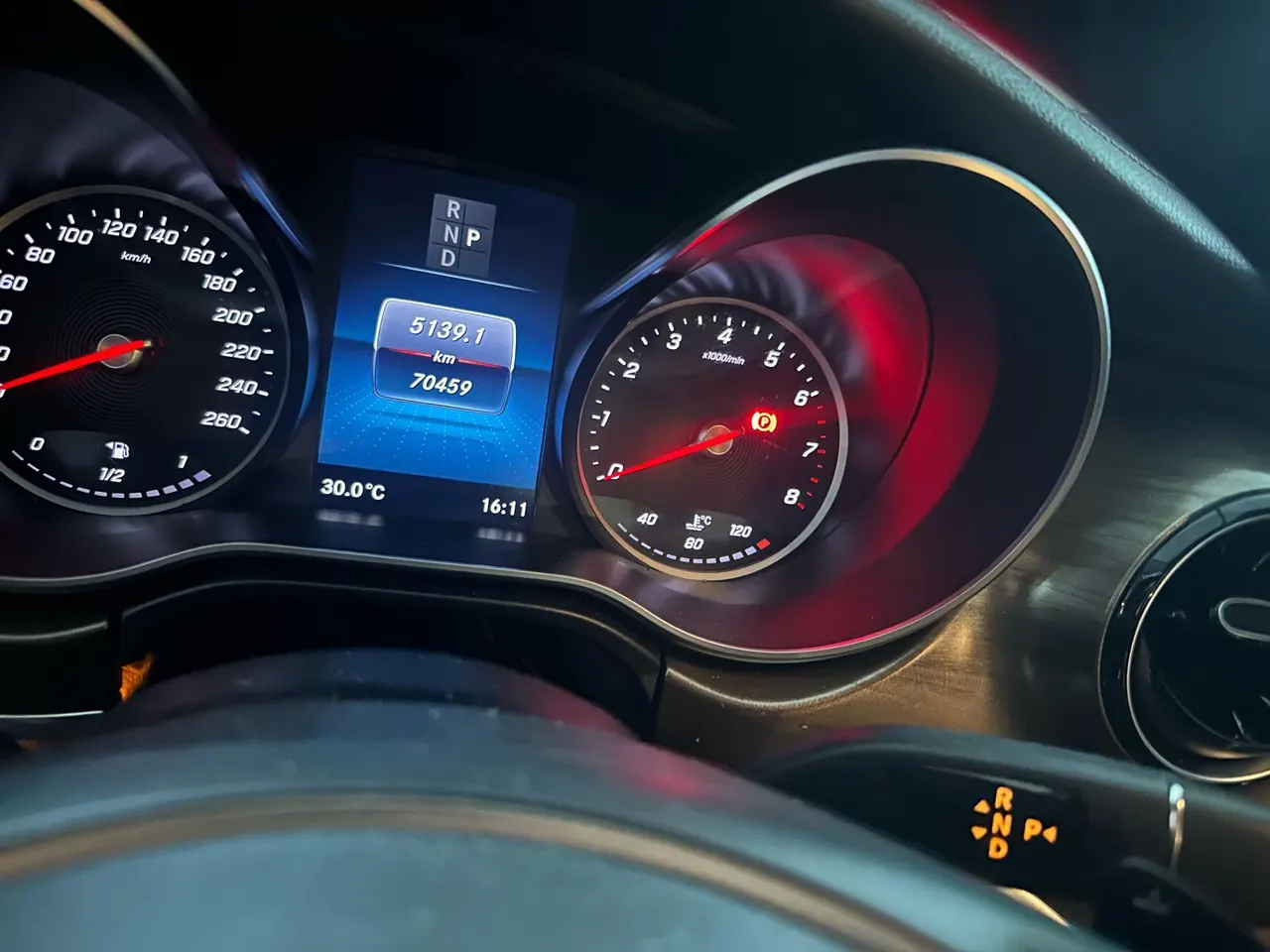 Mercedes Benz V 2020V 260 L 2.0T Deluxe Edition Automatic Gear 11