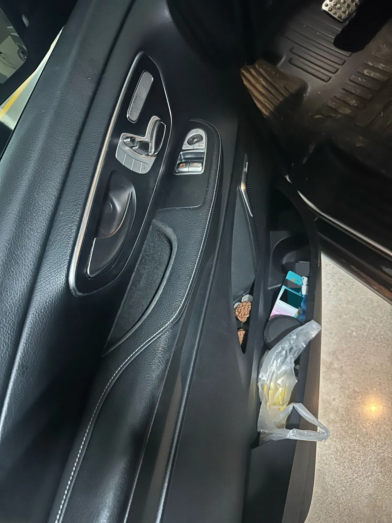 Mercedes Benz V 2020V 260 L 2.0T Deluxe Edition Automatic Gear 9