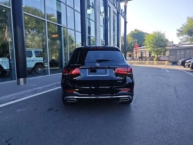 Mercedes Benz 2022 GLC 260 L 4MATIC 2.0T Luxury Automatic 4