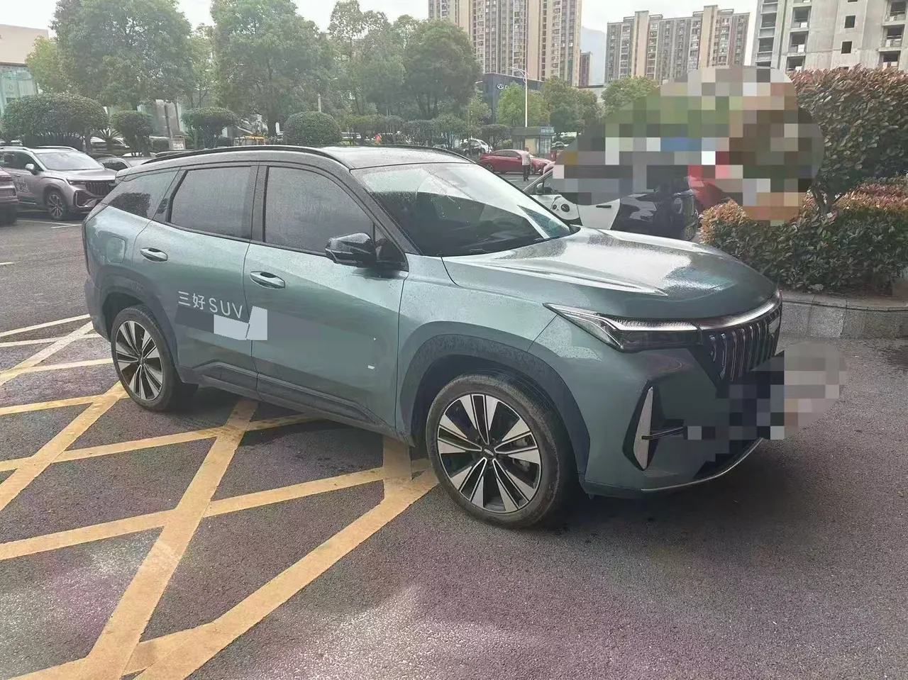 Geely 2025 Boyue L 1.5TD Splendid Automatic Gear 4