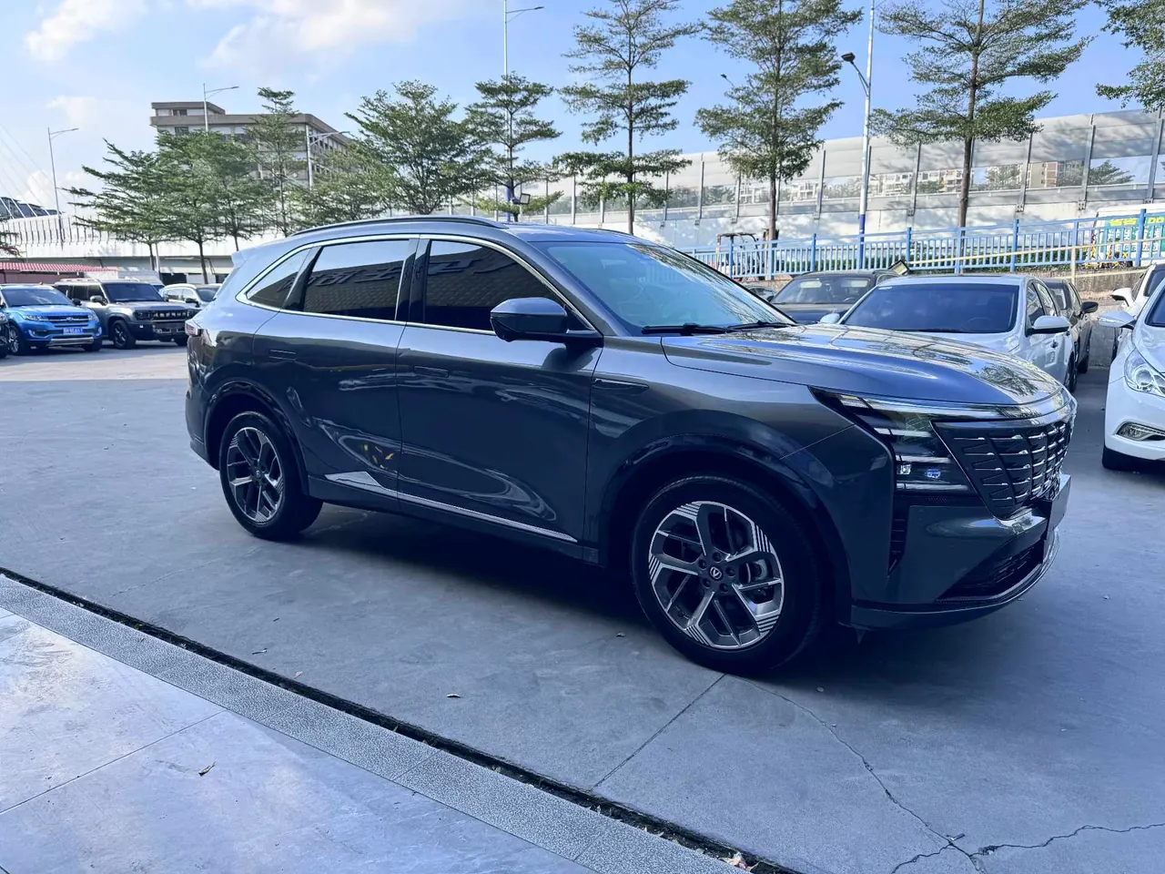 ChangAn 2025 CS75 PLUS 1.5T New Blue Whale Prestige Automatic 2