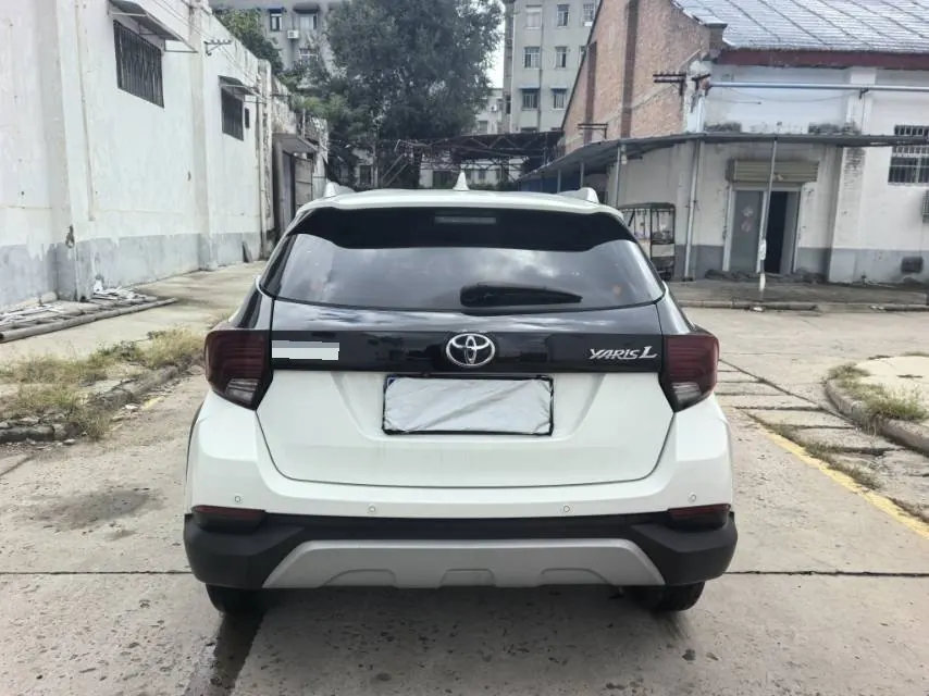Toyota yaris 2022 YARiS L Zhixuan X 1.5 Stepless Leading PLUS Edition Automatic Gear 5