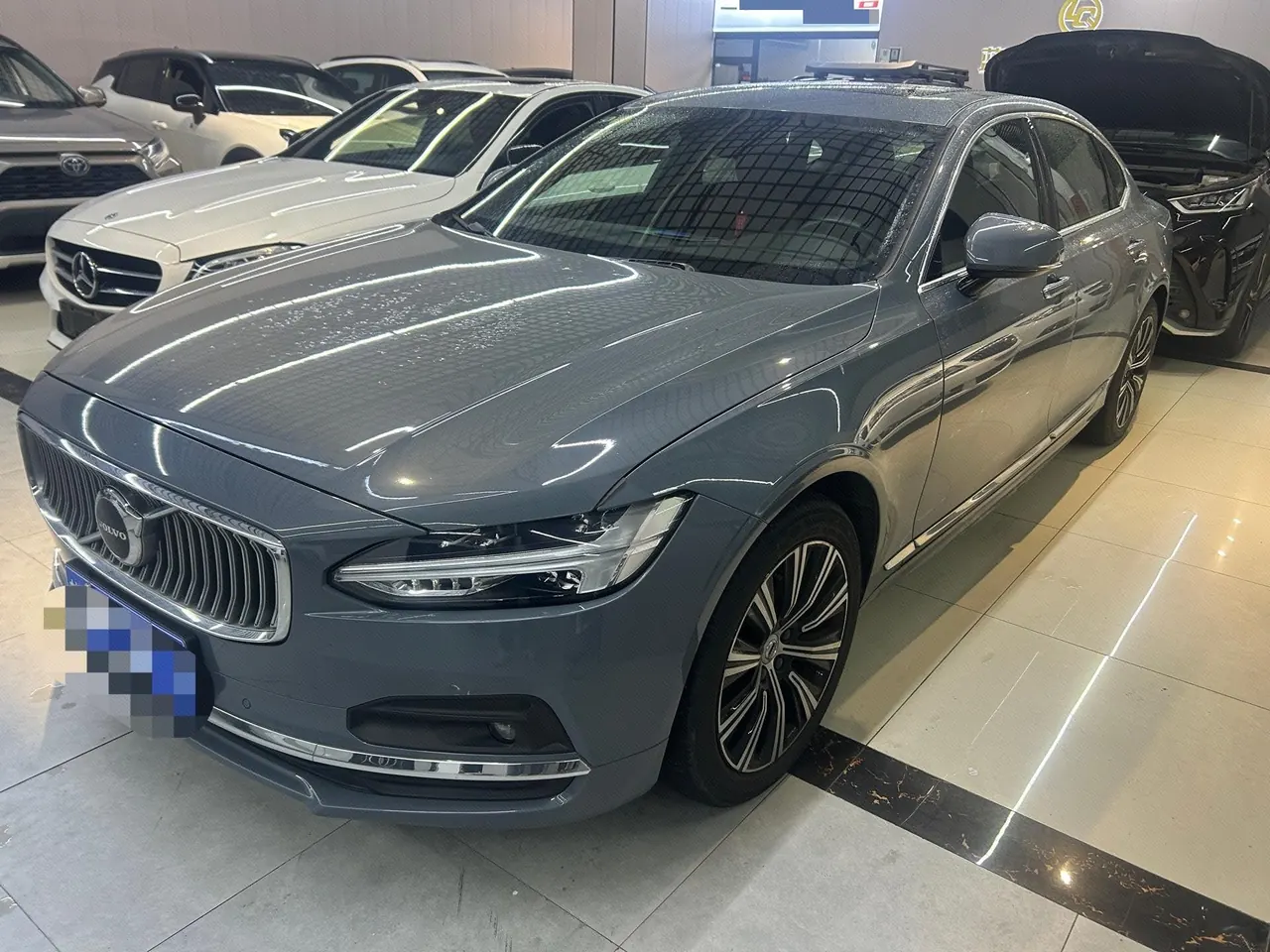 Open image lightbox: Volvo 2021 S90 48V 2.0T B5 Zhiyuan Deluxe Edition Automatic Gear