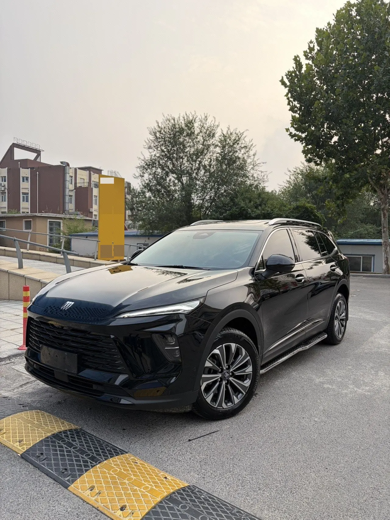 Open image lightbox: Buick 2025 Angkewei Plus 2.0T 28T Two-Drive Platinum Edition Automatic Gear