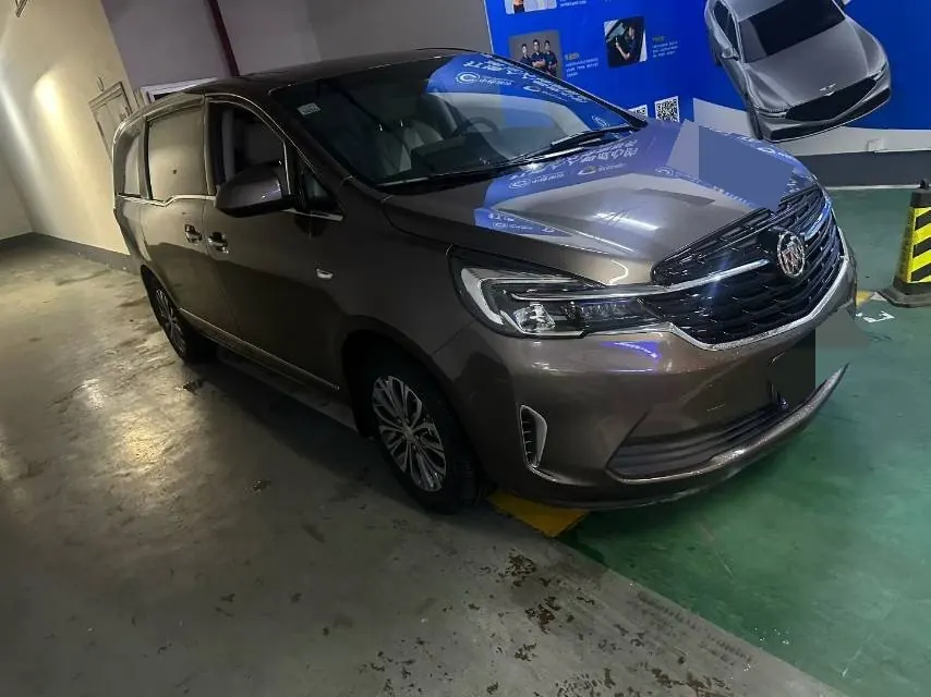 Buick 2021 GL8 Land Business Class 2.0T 652T Luxury Automatic Gear 2