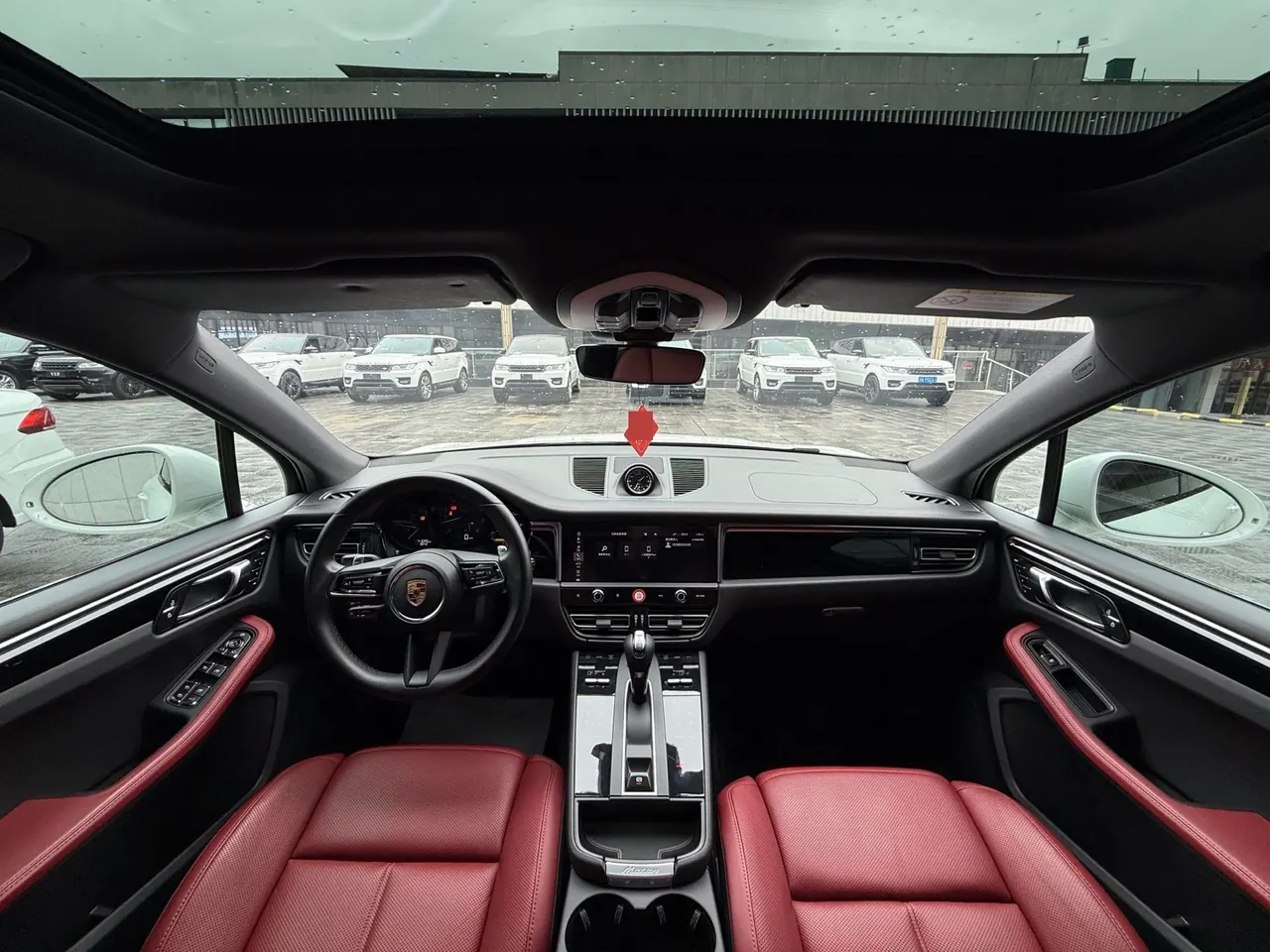 Porsche Macan (Imported) 2022 Macan 2.0T Automatic Gear 10