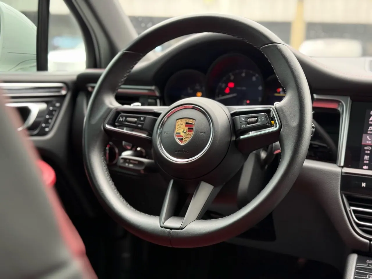 Porsche Macan (Imported) 2022 Macan 2.0T Automatic Gear 6