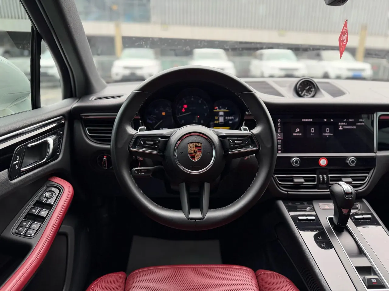 Porsche Macan (Imported) 2022 Macan 2.0T Automatic Gear 8