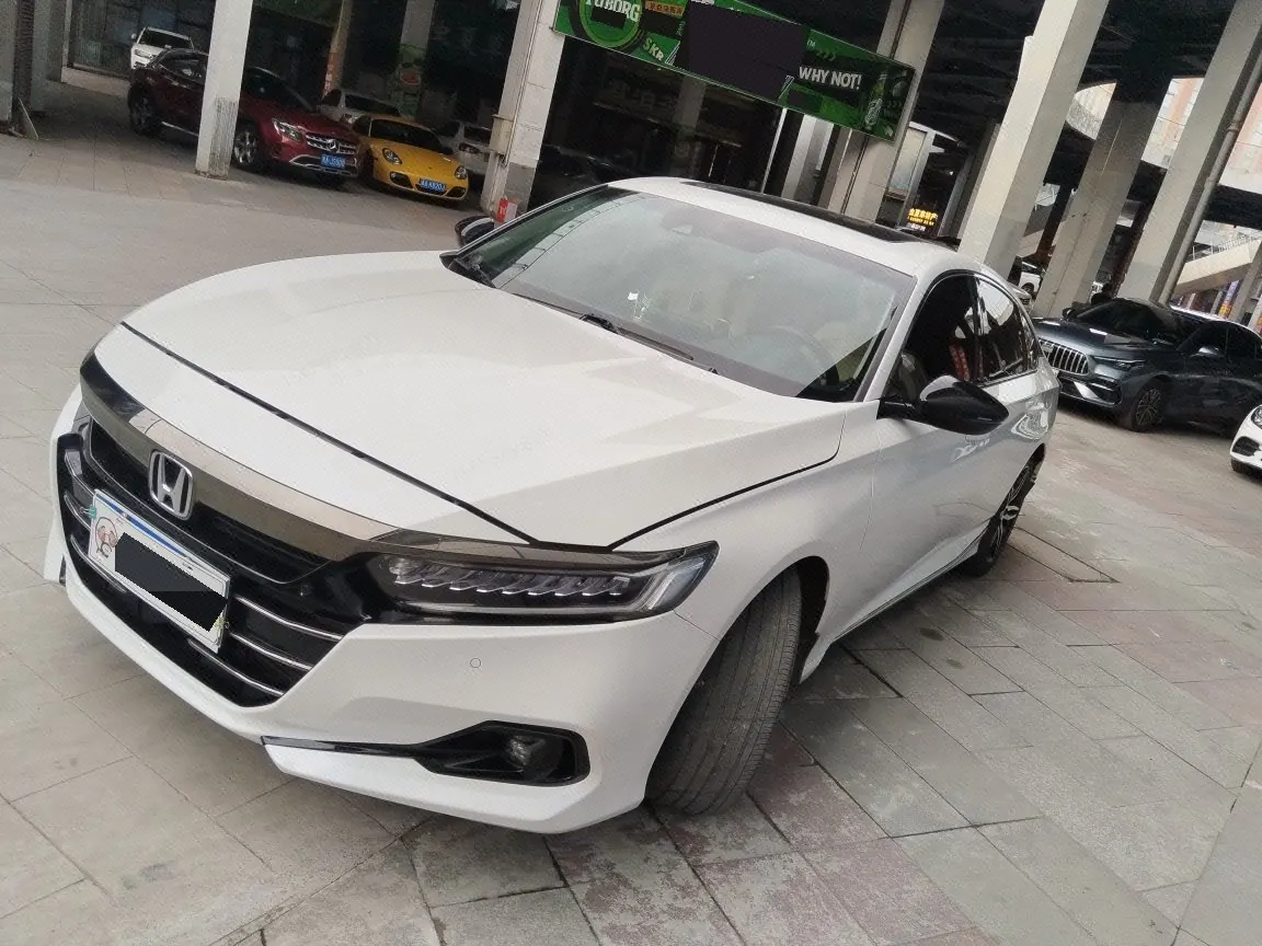 Open image lightbox: Honda 2022 10th Generation Accord 1.5T Stepless 260TURBO Magic Night Premium Edition Automatic Gear