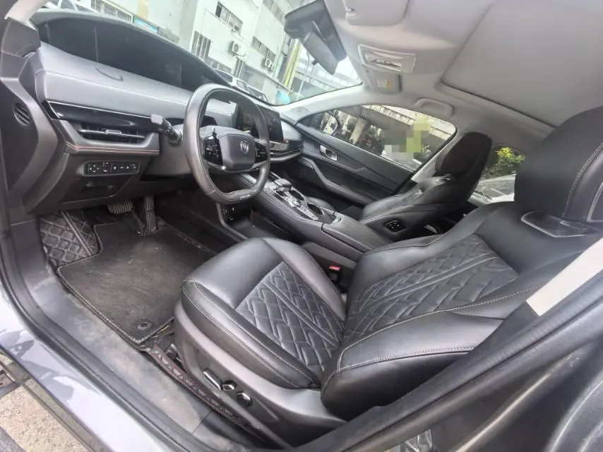ChangAn 2022 UNI-K iDD 1.5T Blue Whale iDD Honorable Automatic Gear 7