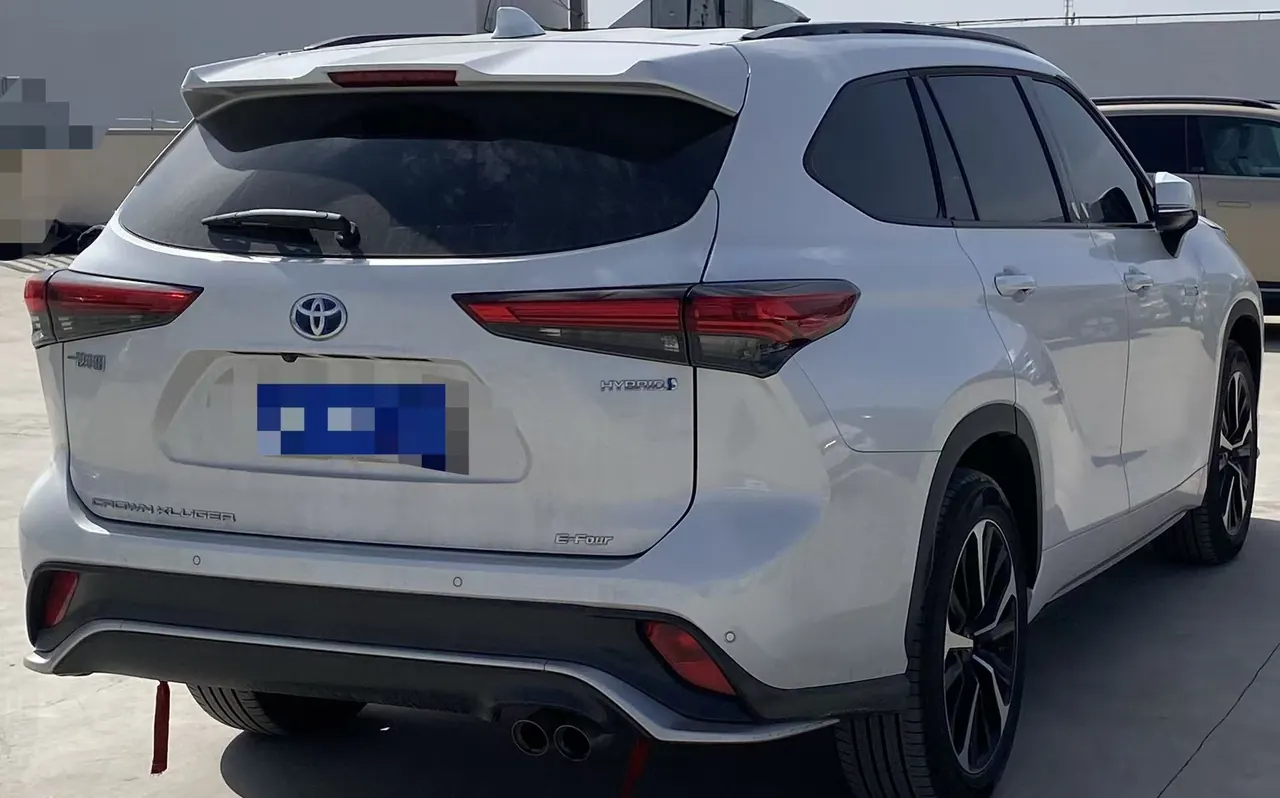 Toyota 2022 Crown Land Release 2.5 Stepless Four-wheel Drive Premium Edition Automatic Gear 4