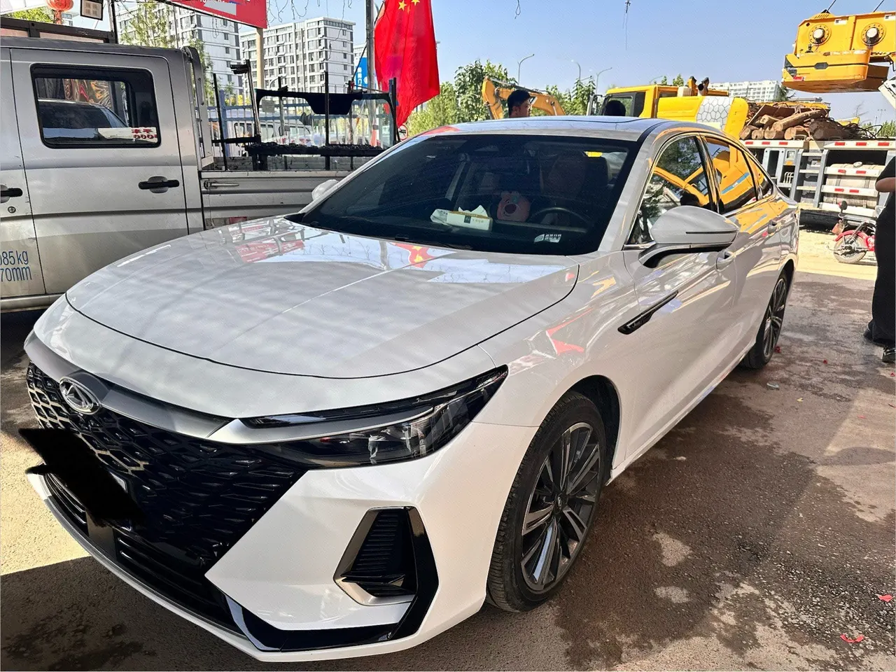 Open image lightbox: Chery 2022 Erez 8 1.6T Elegant Automatic Gear