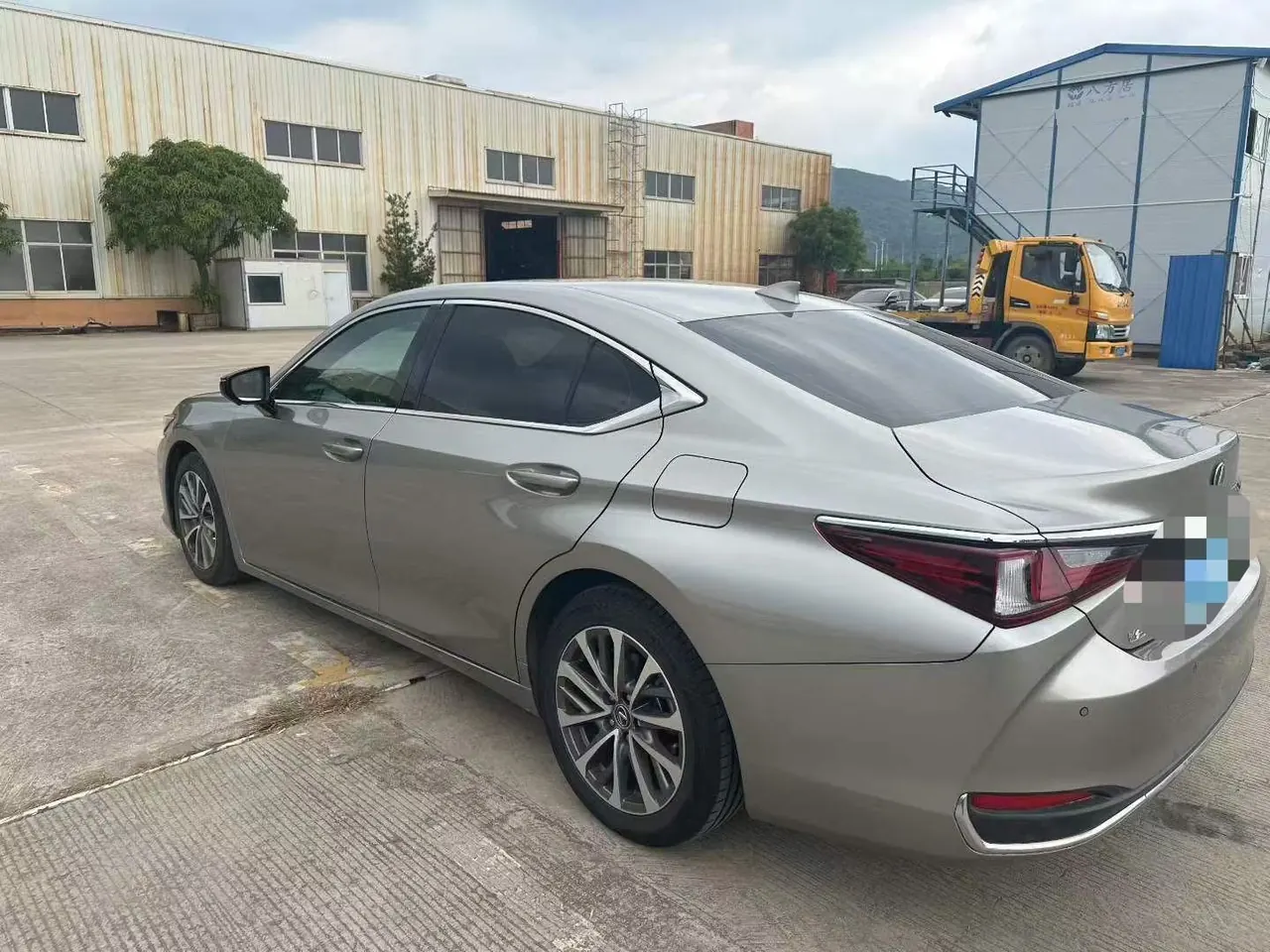 Lexus ES (Imported) 2022 ES200 2.0 Stepless Premium Edition Automatic Gear 4