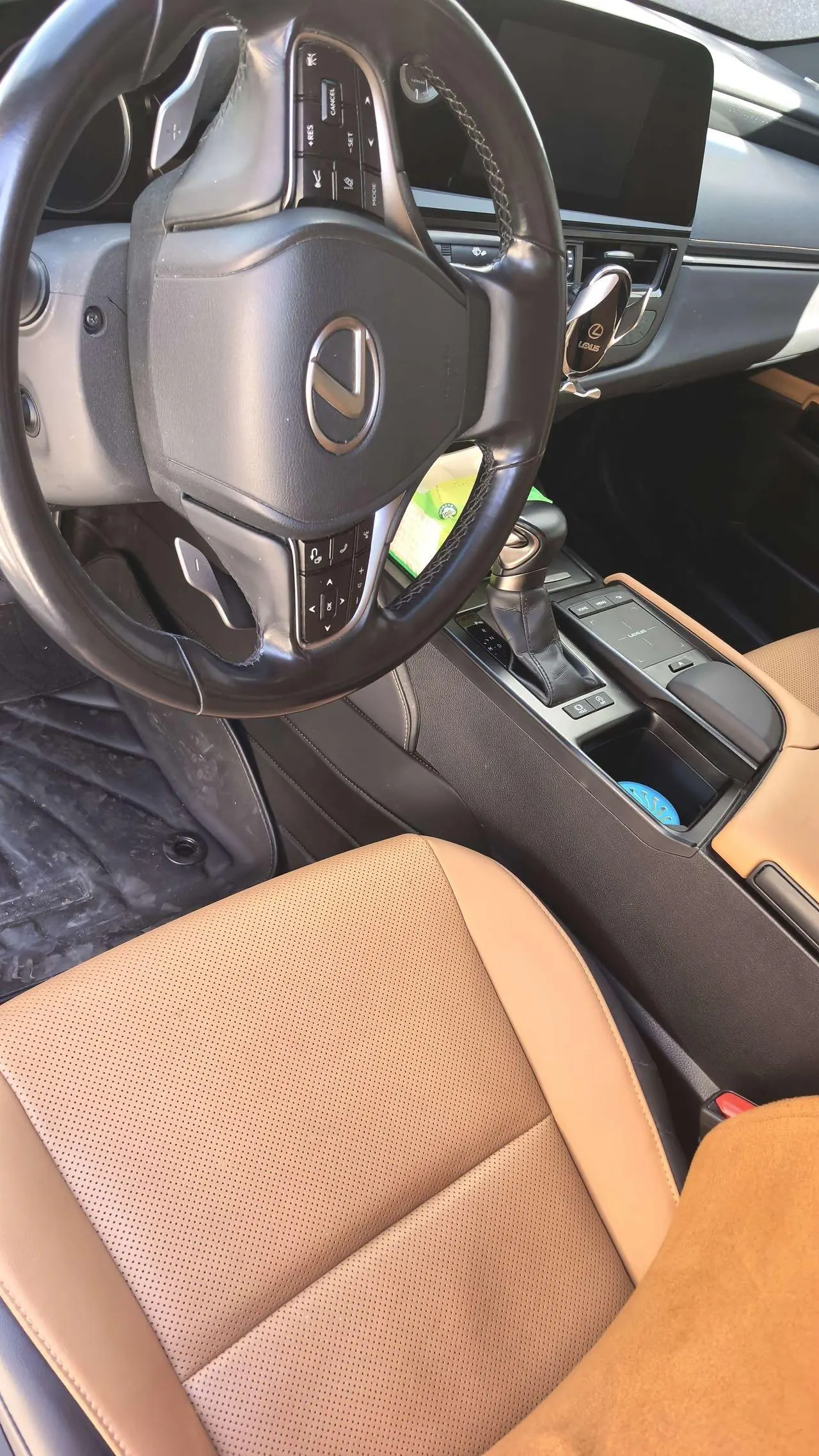Lexus ES (Imported) 2022 ES200 2.0 Stepless Premium Edition Automatic Gear 6