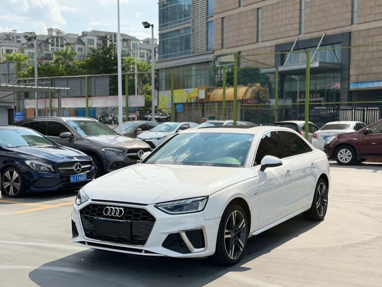 Open image lightbox: Audi 2020 A4L 2.0TFSI 40TFSI Deluxe Dynamic Automatic