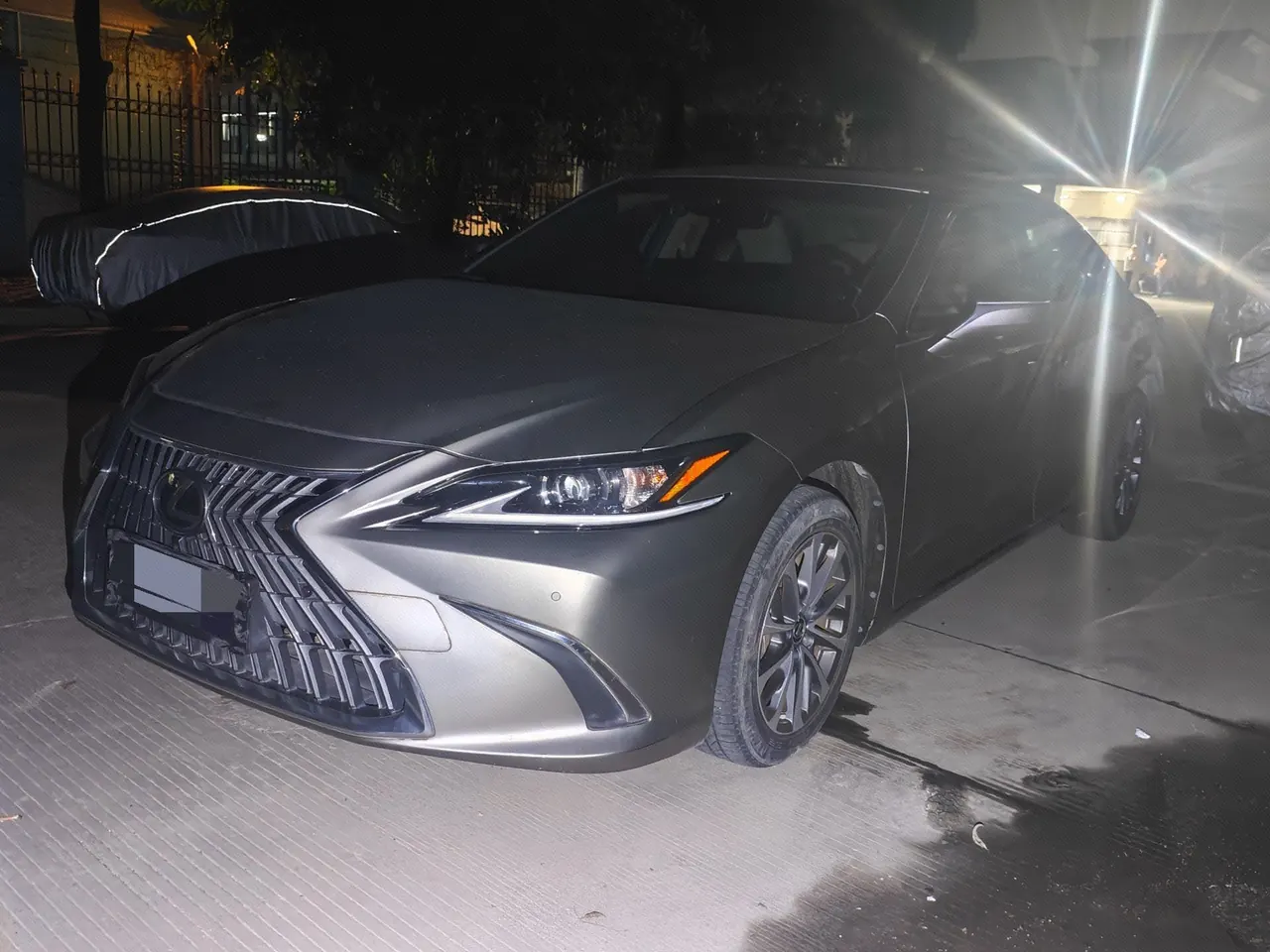 Open image lightbox: Lexus ES (Imported) 2022 ES200 2.0 Stepless Premium Edition Automatic Gear