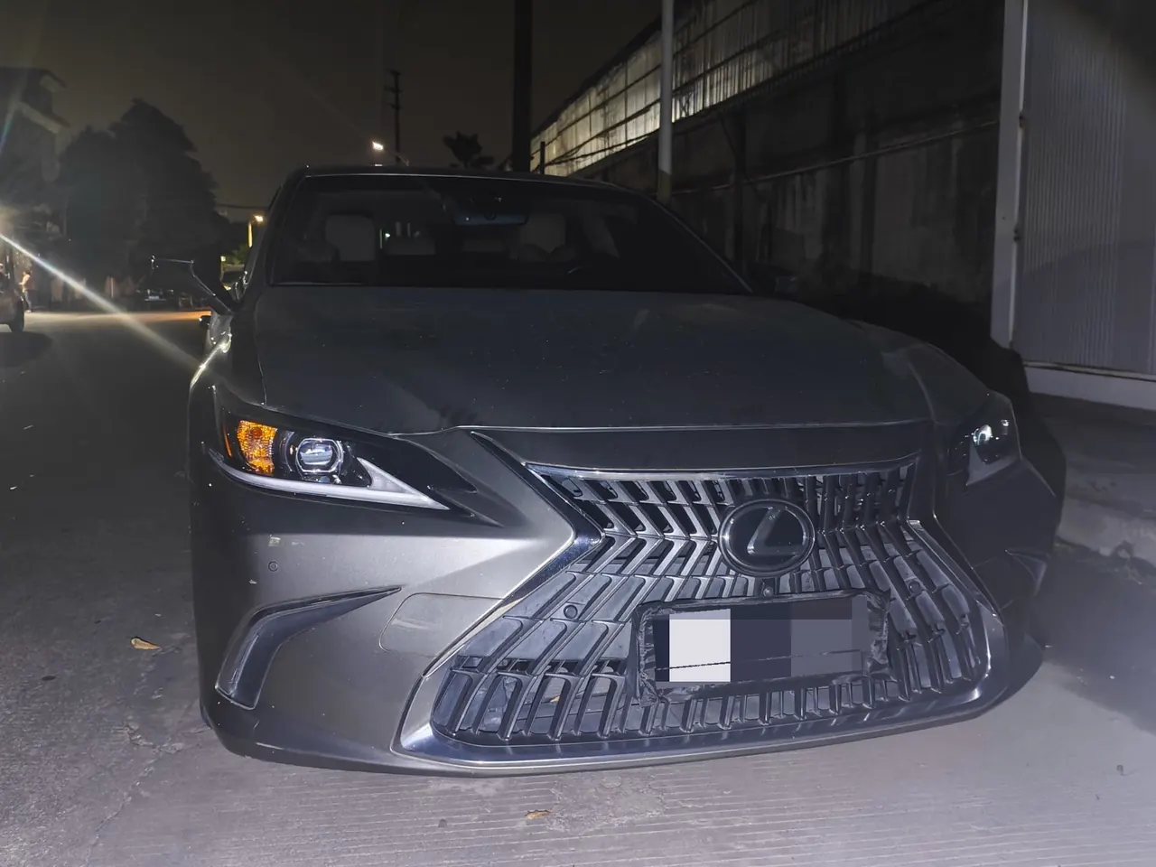 Lexus ES (Imported) 2022 ES200 2.0 Stepless Premium Edition Automatic Gear 2