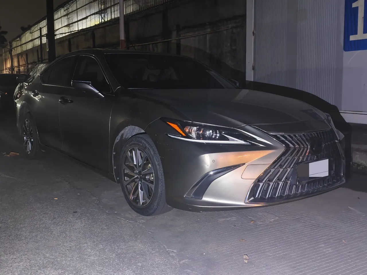 Lexus ES (Imported) 2022 ES200 2.0 Stepless Premium Edition Automatic Gear 3