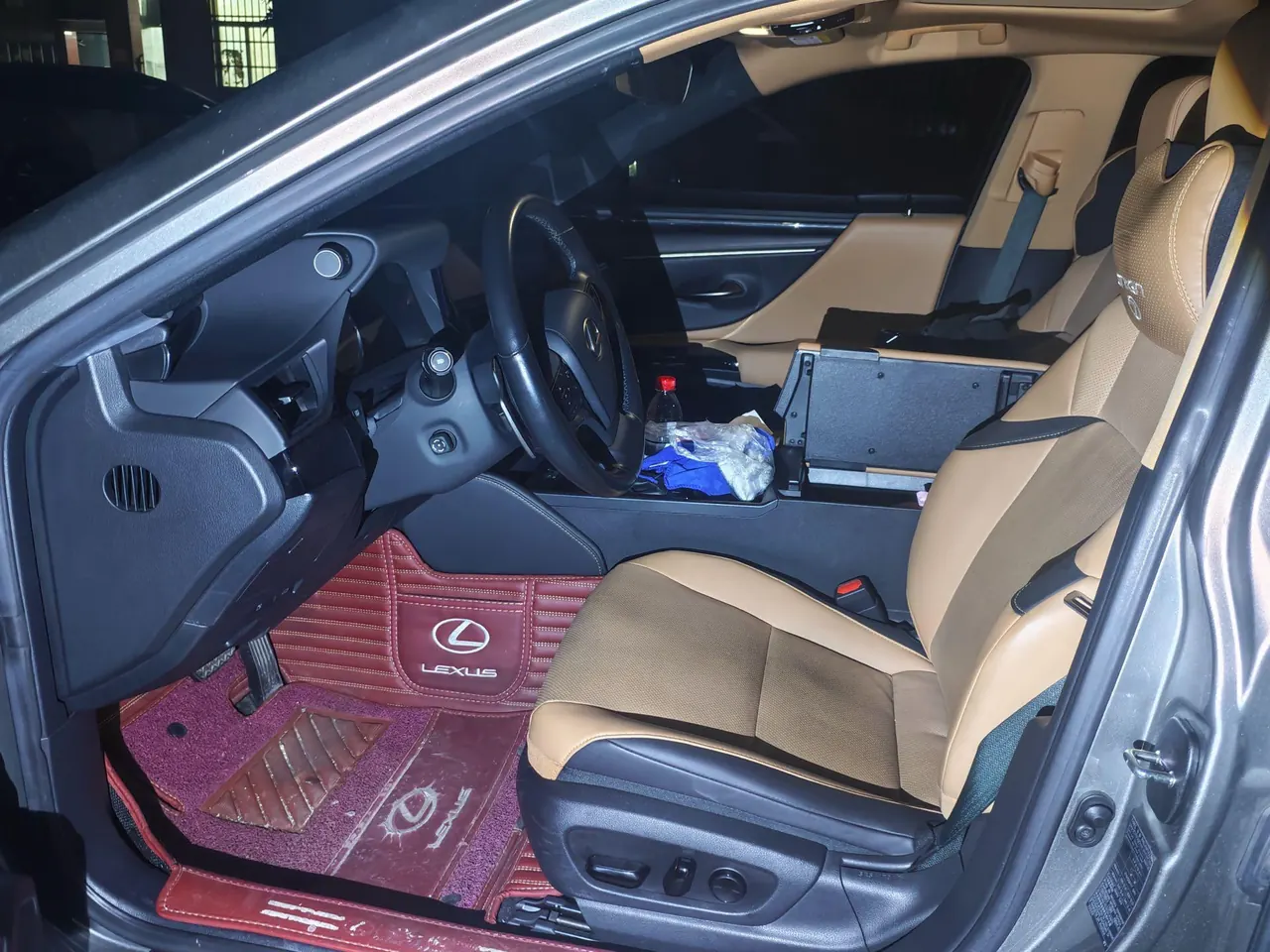 Lexus ES (Imported) 2022 ES200 2.0 Stepless Premium Edition Automatic Gear 4