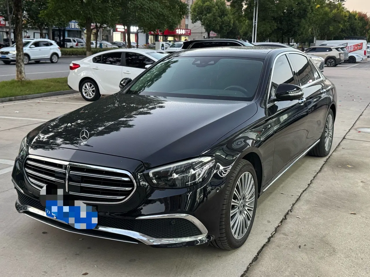 Открыть галерею: Mercedes Benz E Class 2022 E 300 L 2.0T Honorable Model (Modified II) Automatic Gear