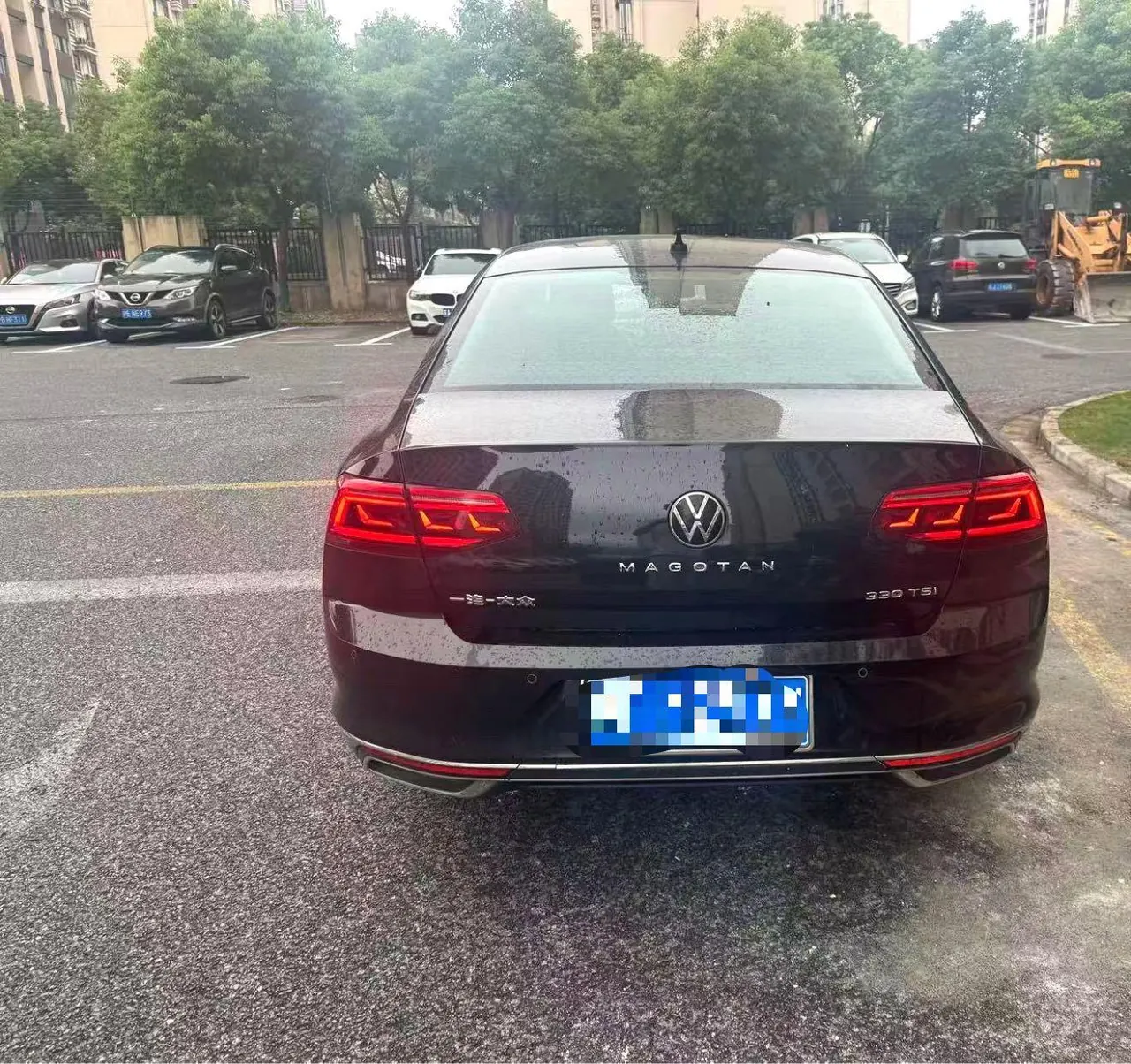 Volkswagen 2020 Magotan 2.0TSI 330TSI luxury automatic transmission 4