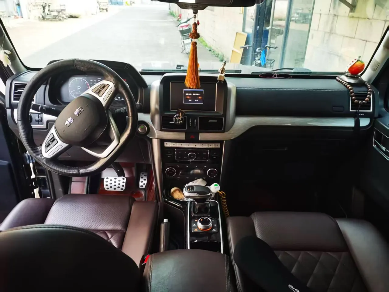 Beijing 2020 BJ80 3.0T Glory Flagship Automatic Gear 5