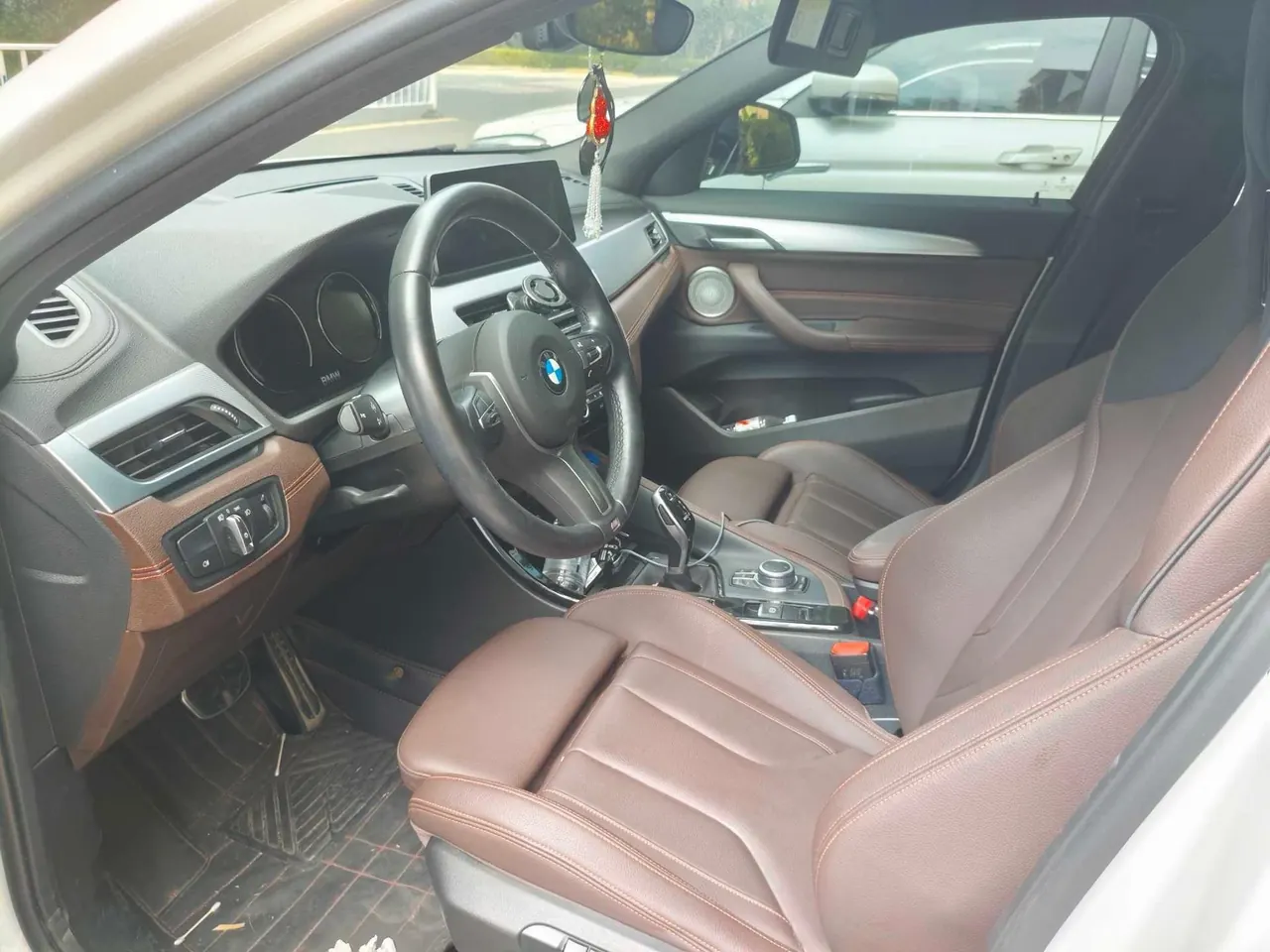 BMW 2022 X2 sDrive25i 2.0T Obsidian Night Edition Automatic Gear 6
