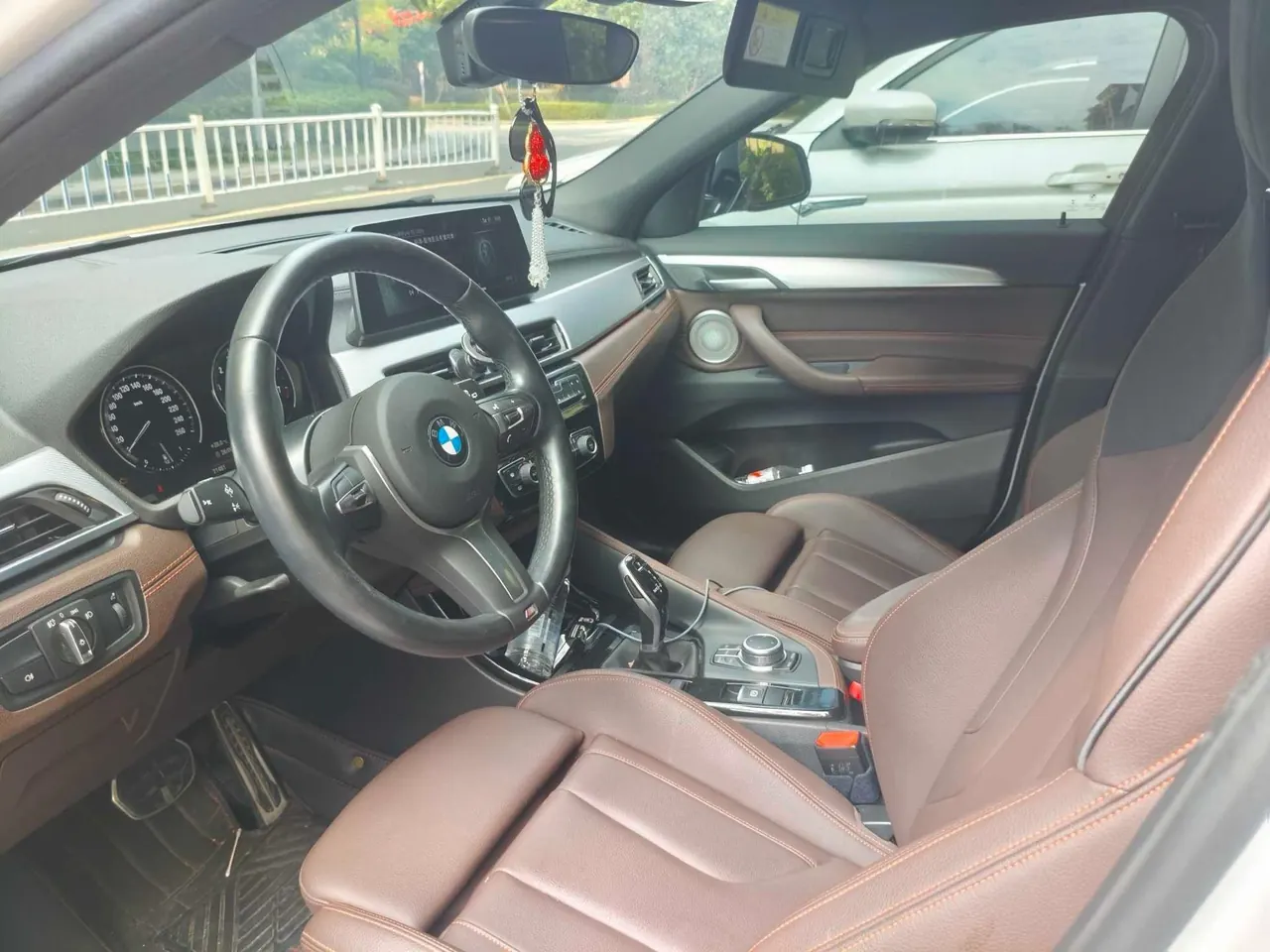 BMW 2022 X2 sDrive25i 2.0T Obsidian Night Edition Automatic Gear 7