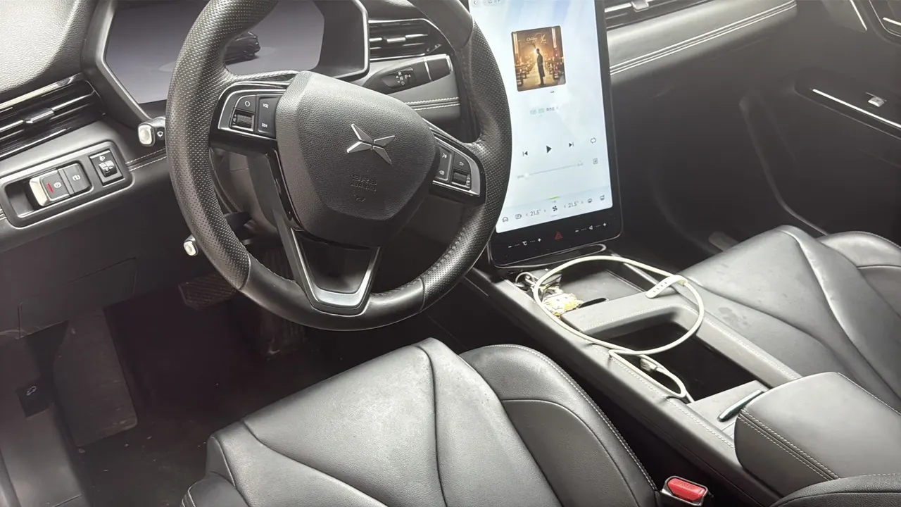 Xpeng 2022 G3i 460G automatic 3