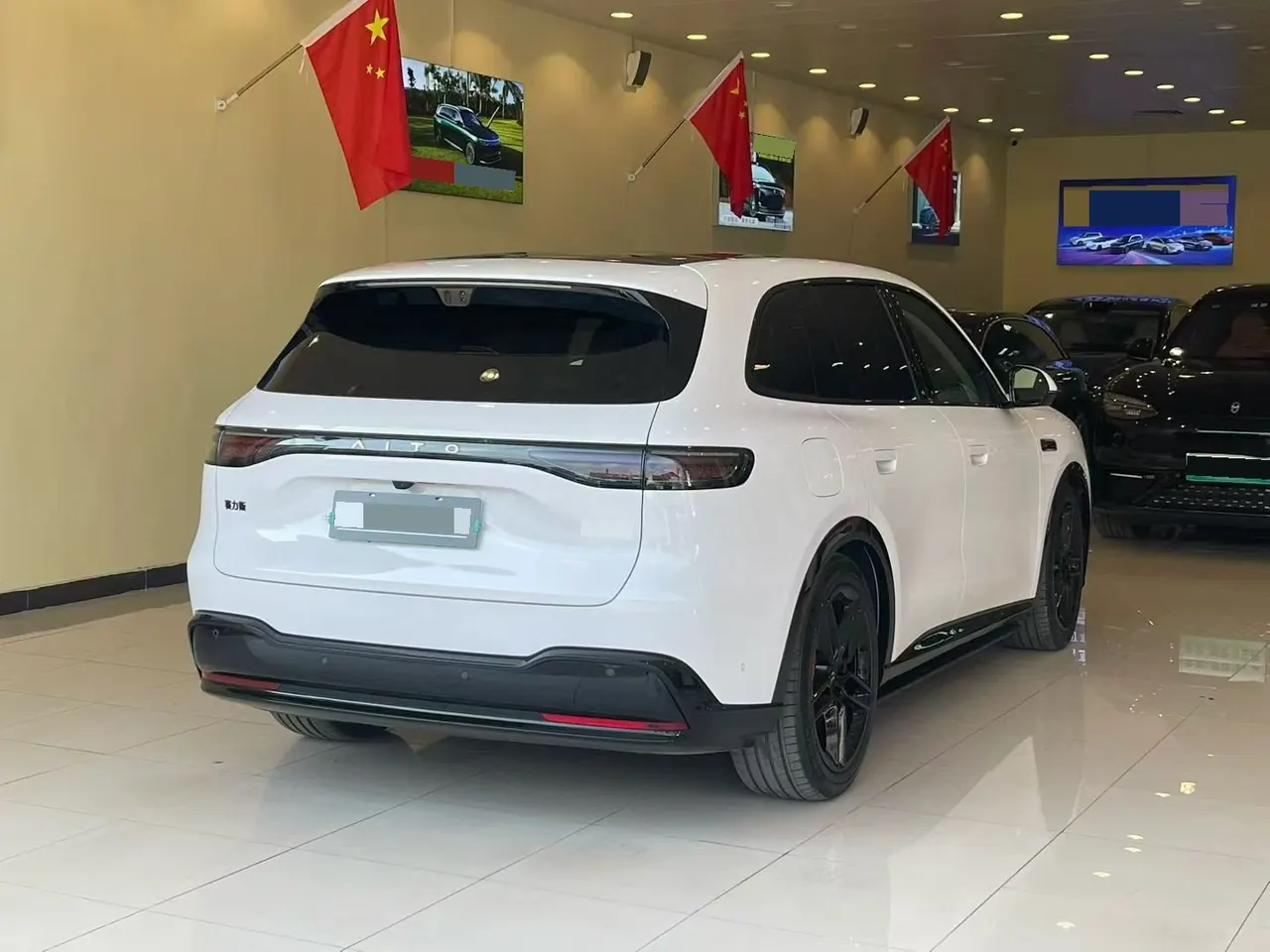 AITO 2026 AITO M6 Ultra 4WD Edition Automatic Gear 3