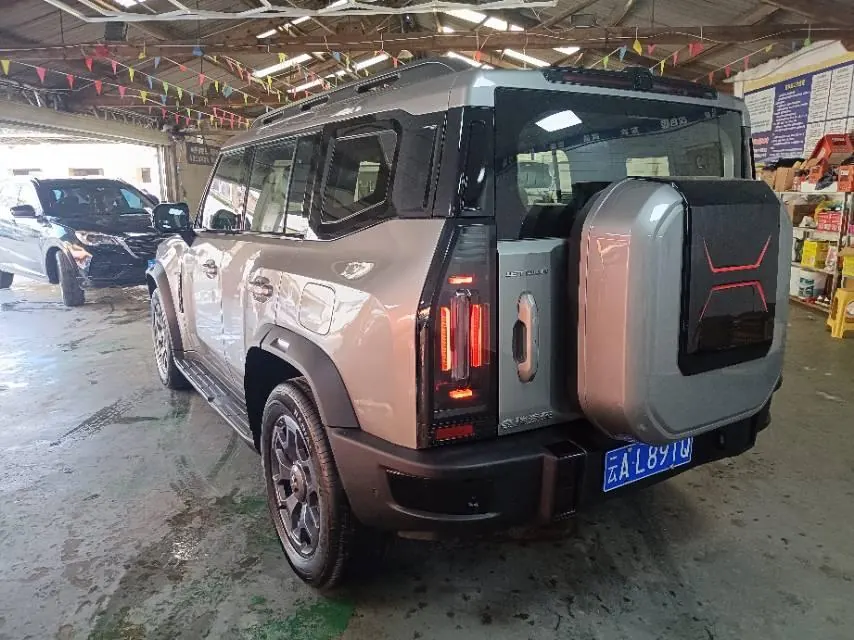 Jetour 2026 Traveler 2.0TD XWD Conquer Automatic 4