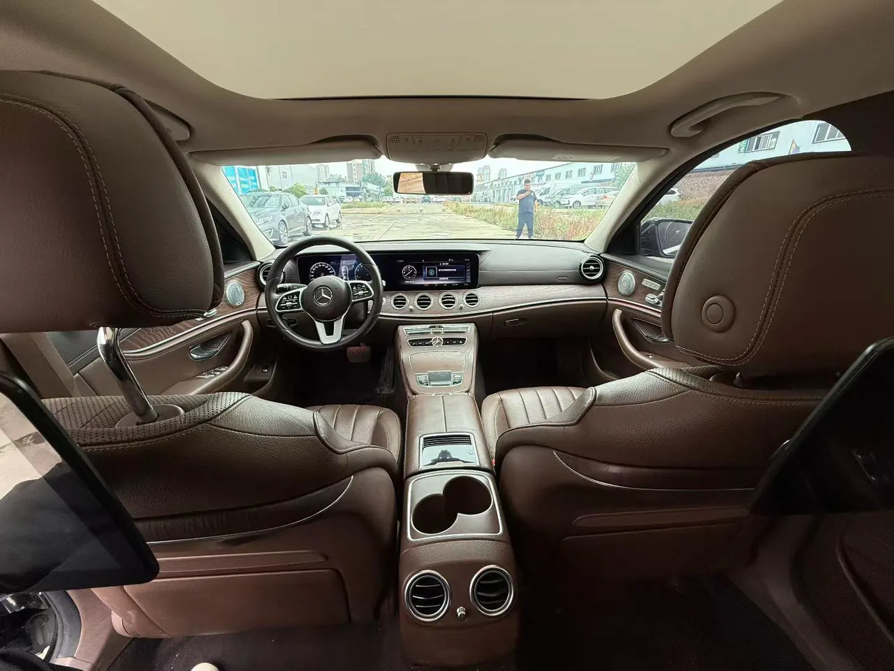 Mercedes Benz E-Class 2020 E 300 L 2.0T Special Edition (Modified) Automatic Gear 2