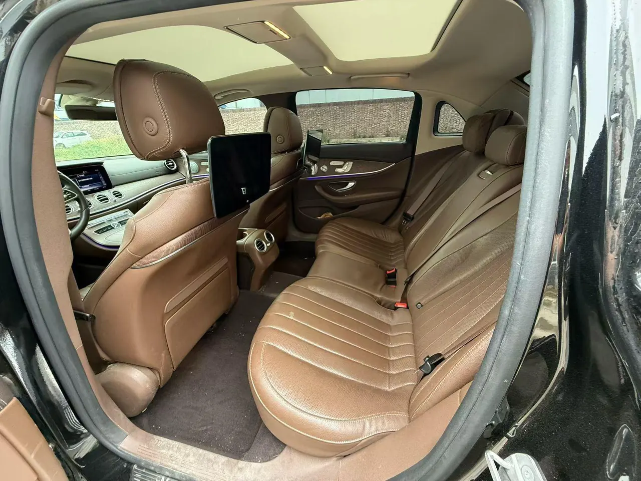 Mercedes Benz E-Class 2020 E 300 L 2.0T Special Edition (Modified) Automatic Gear 6