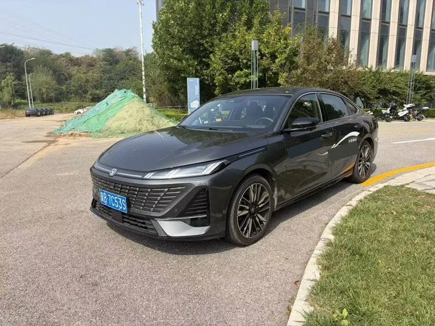 Open image lightbox: ChangAn 2026 Eado 1.5T 500Bar Smart Luxury Automatic