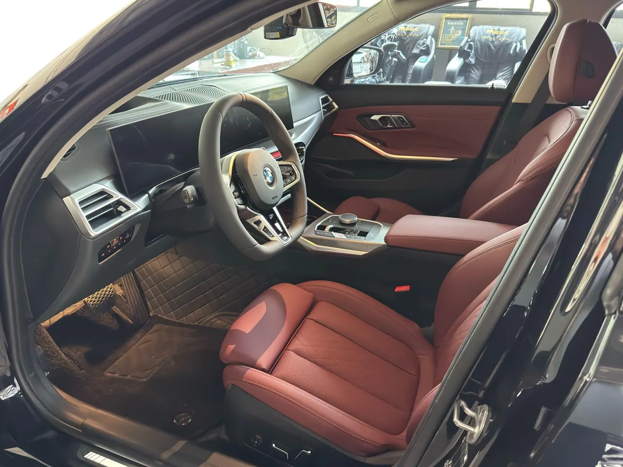 BMW 3 Series 2026 330Li 2.0T Exclusive M Sports Obsidian Night Suit Automatic Gear 5