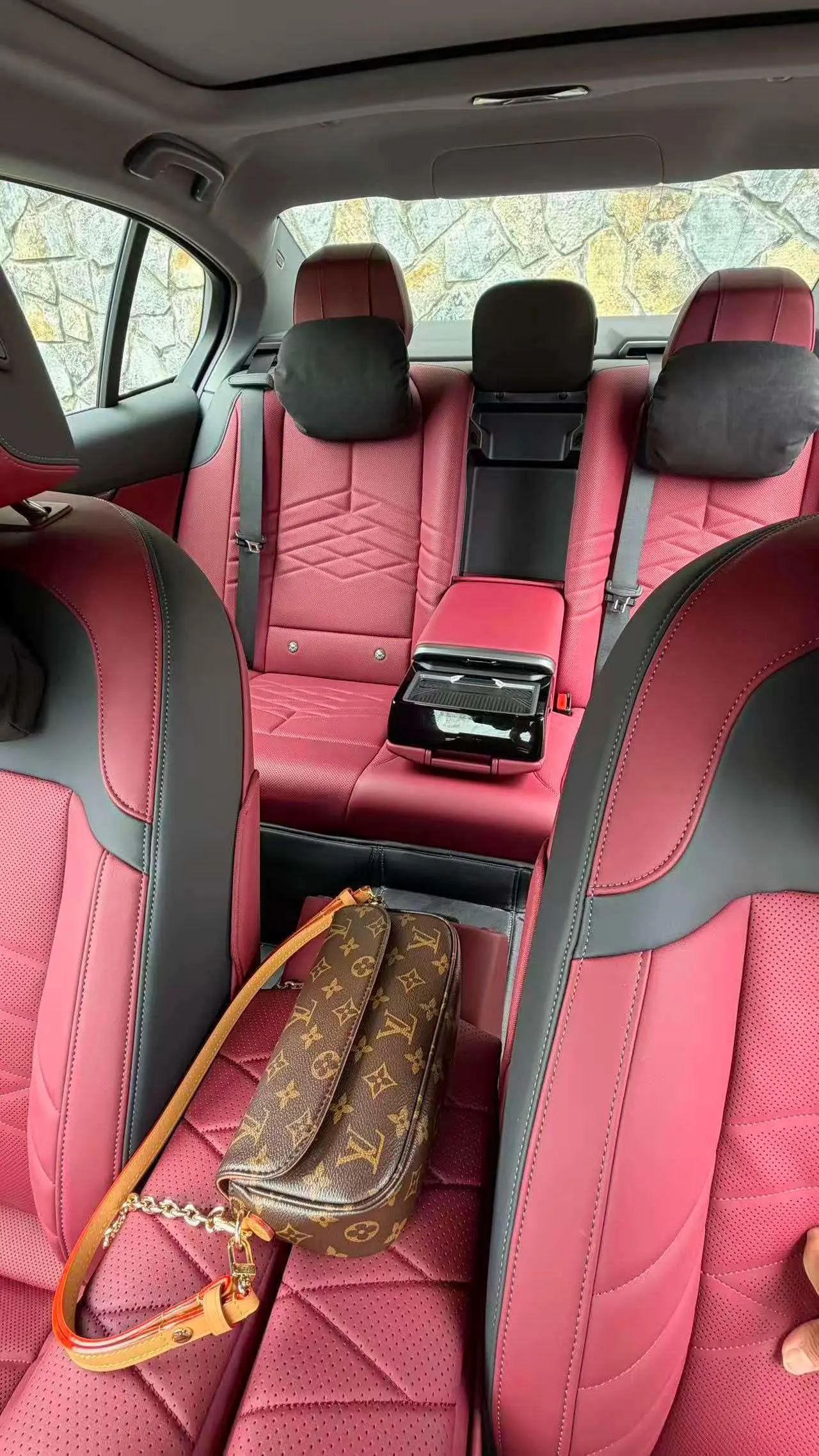 BMW 5 Series 2026 model 530Li 48V 2.0T Leading Edition M Sport Package Automatic 3