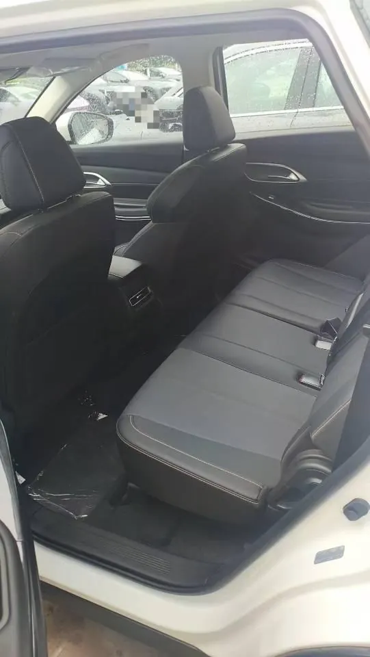 ChangAn 2026 CS75 PRO 1.5T Happy 7-seat Automatic Gear 2