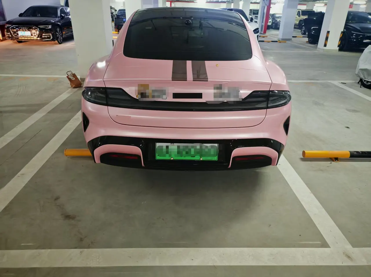 MI 2026 SU7 Standard Edition Automatic Gear 2