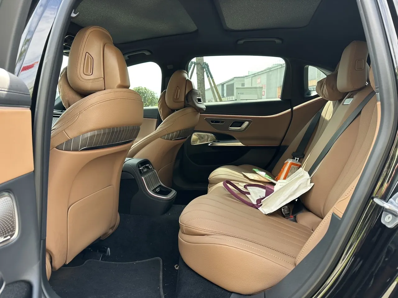 Mercedes Benz E Class 2026 E 300 L 48V 2.0T Fashion Automatic Gear 9
